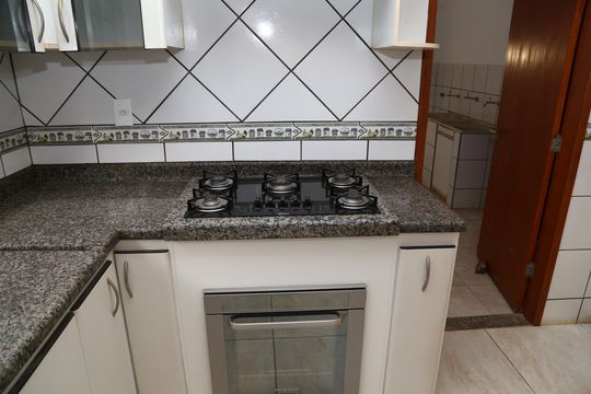 Cozinha de casa para alugar com 4 quartos, 448m² em Vila Joao Luiz de Oliveira, Anápolis