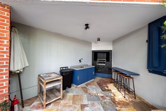 Apartamento para alugar com 3 quartos, 126m² em Vila Madalena, São Paulo