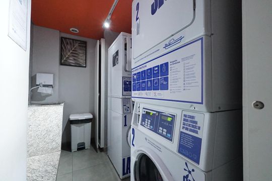 Área comum de kitnet/studio para alugar com 1 quarto, 19m² em Liberdade, São Paulo