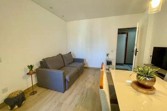 Sala de apartamento para alugar com 1 quarto, 40m² em São Pedro, Belo Horizonte