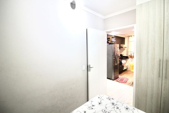 Quarto 1 de apartamento para alugar com 2 quartos, 44m² em Lageado, Ferraz de Vasconcelos