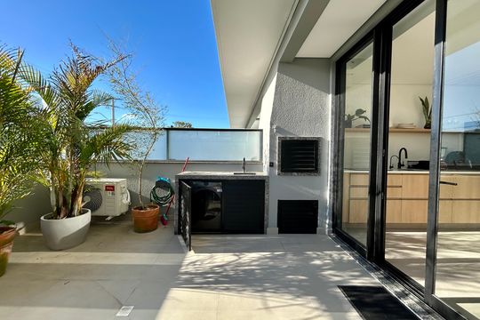 Área de Serviço de apartamento para alugar com 1 quarto, 58m² em Barra da Lagoa, Florianópolis