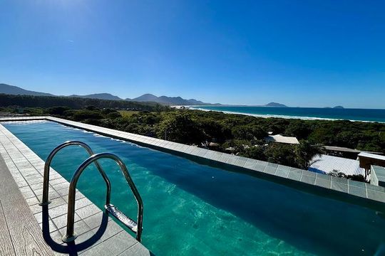Apartamento para alugar com 1 quarto, 58m² em Barra da Lagoa, Florianópolis