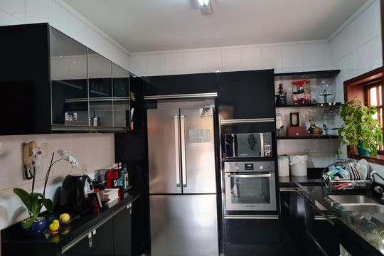 Cozinha de casa de condomínio à venda com 4 quartos, 506m² em Roncaglia, Campinas