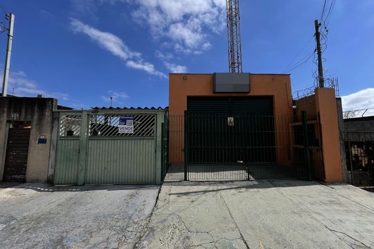 Fachada + Placa de casa à venda com 4 quartos, 350m² em Cidade Antônio Estêvão de Carvalho, São Paulo