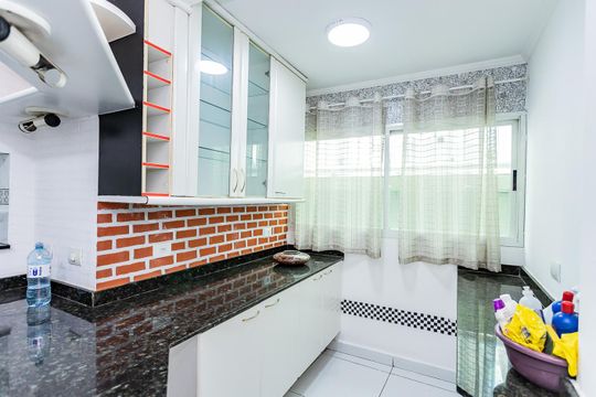 Cozinha de casa à venda com 3 quartos, 274m² em Nossa Senhora do O, São Paulo