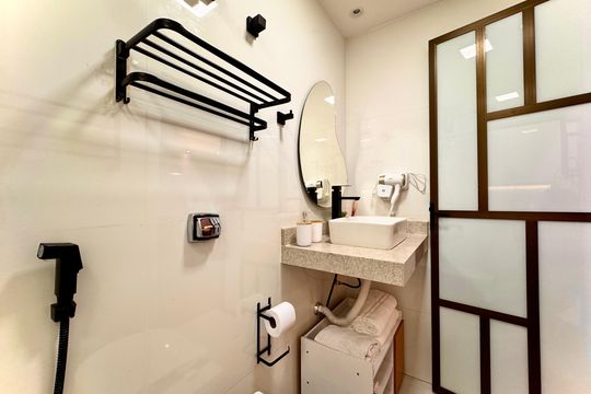 Banheiro de kitnet/studio à venda com 1 quarto, 43m² em Centro, Rio de Janeiro