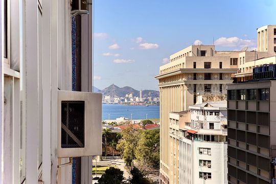 Vista do Quarto de kitnet/studio à venda com 1 quarto, 43m² em Centro, Rio de Janeiro