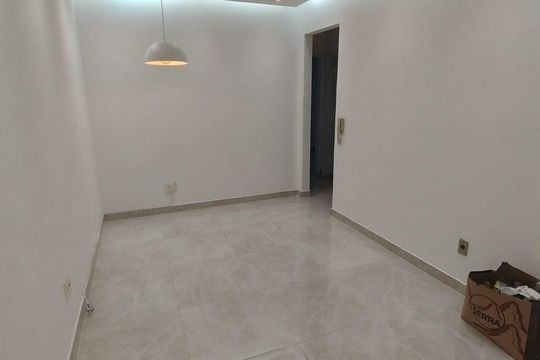 Sala de apartamento à venda com 2 quartos, 45m² em Palmares, Belo Horizonte