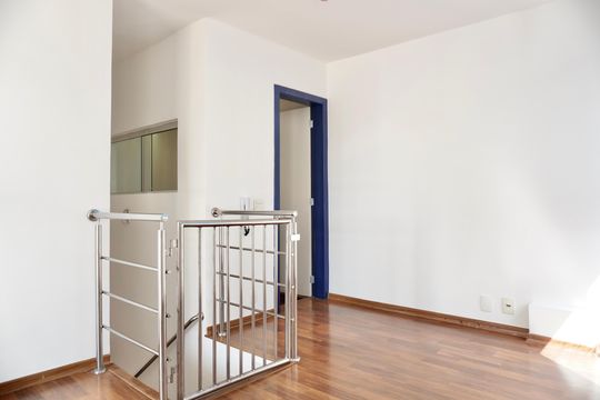 Sala - Cobertura  de apartamento à venda com 3 quartos, 132m² em Coração Eucarístico, Belo Horizonte