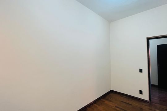 Casa à venda com 3 quartos, 295m² em Jardim das Paineiras, Campinas