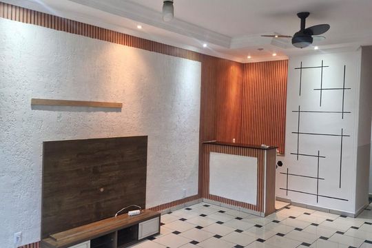 Casa à venda com 3 quartos, 224m² em Vila M Genoveva, Jundiaí
