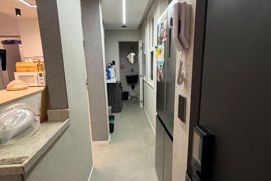 Cozinha de apartamento à venda com 2 quartos, 80m² em Copacabana, Rio de Janeiro
