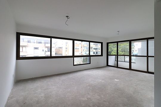 Sala de apartamento à venda com 3 quartos, 123m² em Petrópolis, Porto Alegre