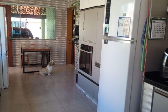 Casa à venda com 4 quartos, 360m² em Lundcéia, Lagoa Santa