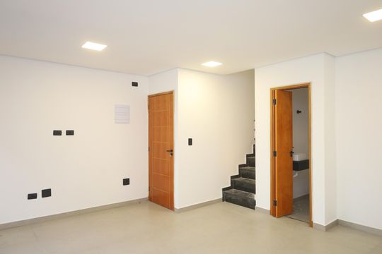 Casa de Condomínio à venda com 2 quartos, 94m² em Itaquera, São Paulo