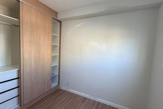 Apartamento à venda com 2 quartos, 34m² em Jardim Taquaral, São Paulo