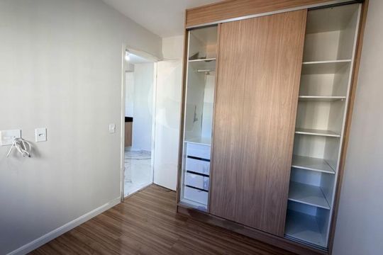 Apartamento à venda com 2 quartos, 34m² em Jardim Taquaral, São Paulo