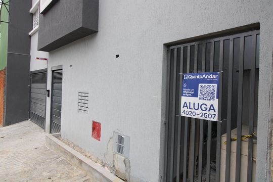 fachada de apartamento para alugar com 2 quartos, 45m² em Vila Nhocuné, São Paulo