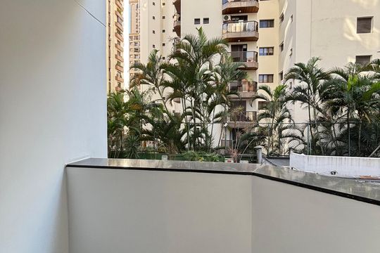 Varanda de apartamento para alugar com 1 quarto, 43m² em Itaim Bibi, São Paulo
