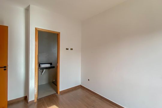 Suite 1 de casa à venda com 2 quartos, 65m² em Vila Ré, São Paulo