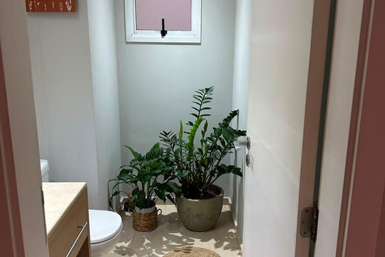 Banheiro de apartamento à venda com 3 quartos, 120m² em Vila Campo Grande, São Paulo