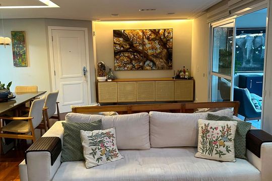 Sala de apartamento à venda com 3 quartos, 120m² em Vila Campo Grande, São Paulo