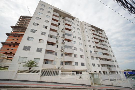 Fachada de apartamento para alugar com 3 quartos, 75m² em Pagani, Palhoça