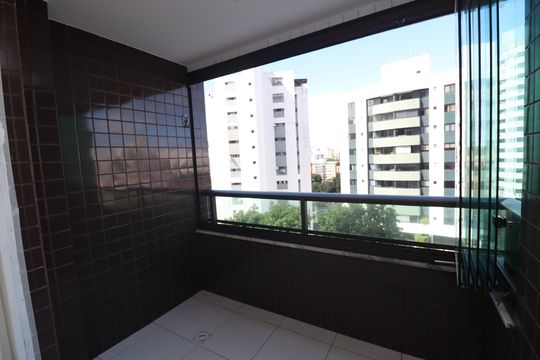 Varanda de apartamento para alugar com 2 quartos, 58m² em Brotas, Salvador