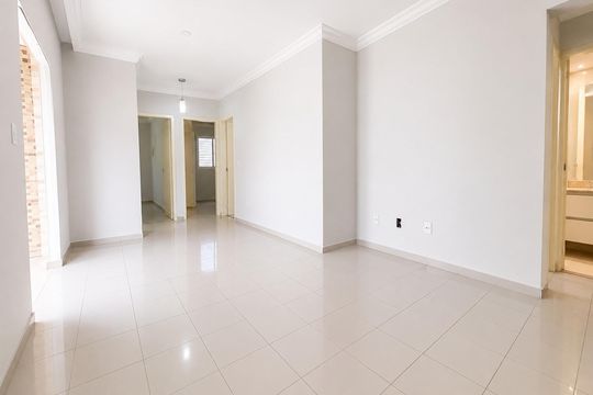 Sala de apartamento para alugar com 2 quartos, 75m² em Setor Bela Vista, Goiânia