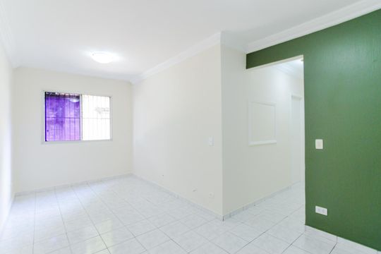 Apartamento à venda com 2 quartos, 56m² em Jardim Cocaia, Guarulhos