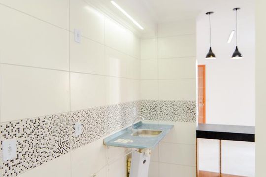 Cozinha de apartamento para alugar com 2 quartos, 54m² em Vila Alzira, Guarulhos
