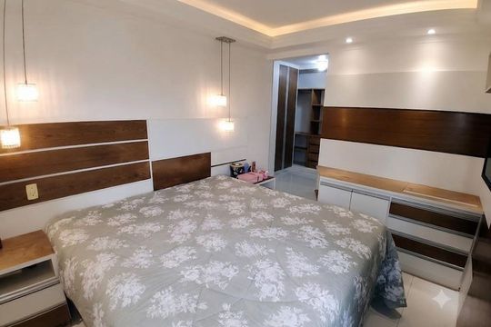 Quarto de apartamento à venda com 3 quartos, 123m² em Vila Bocaina, Mauá