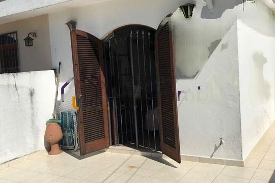 Casa à venda com 3 quartos, 135m² em Jardim Umarizal, São Paulo
