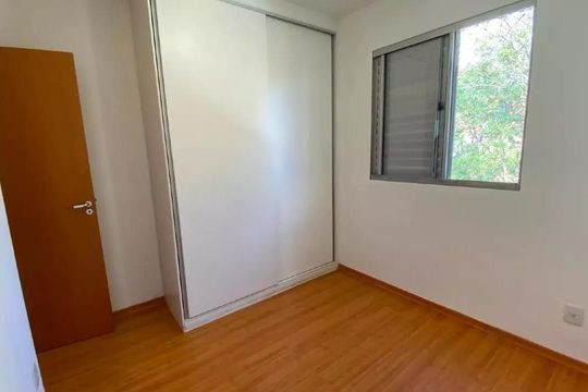 Apartamento para alugar com 3 quartos, 150m² em Estoril, Belo Horizonte