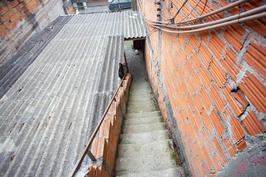 Escada de casa para alugar com 1 quarto, 130m² em Serraria, Diadema