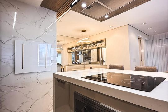 Cozinha de apartamento à venda com 2 quartos, 67m² em São Sebastião, Porto Alegre