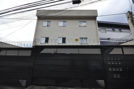Fachada de apartamento para alugar com 2 quartos, 45m² em Vila Albertina, São Paulo