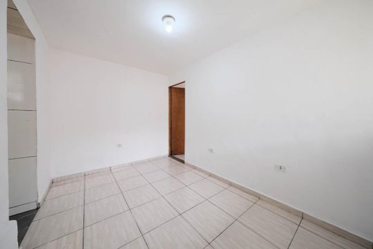 Sala de casa para alugar com 1 quarto, 50m² em Vila Londrina, São Paulo