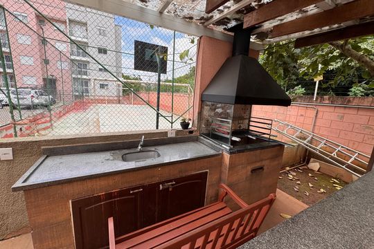 Área comum - Churrasqueira de apartamento para alugar com 2 quartos, 47m² em Bairro do Maranhao, Cotia