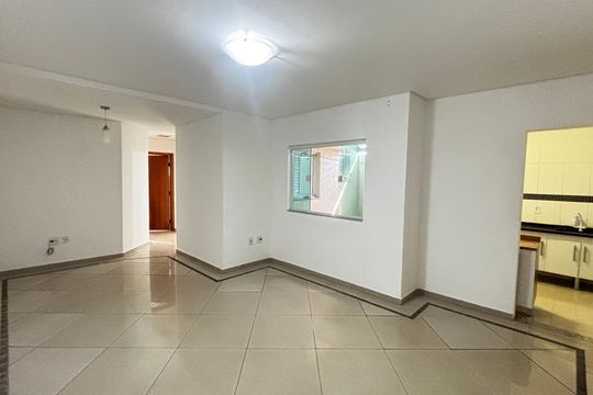 Apartamento para alugar com 3 quartos, 76m² em Utinga, Santo André