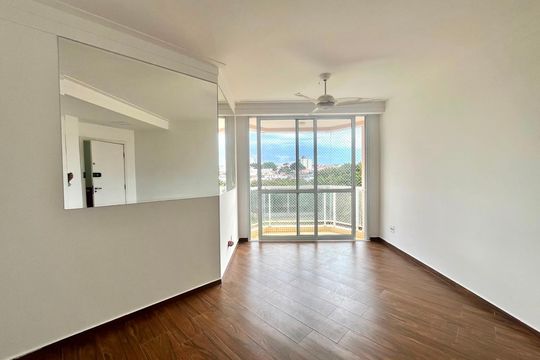 Sala de apartamento para alugar com 2 quartos, 88m² em Cidade Jardim, Campinas