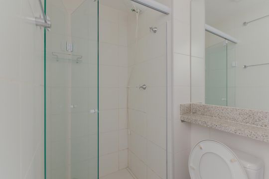 Banheiro de apartamento para alugar com 1 quarto, 28m² em Mooca, São Paulo