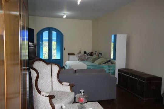 Casa à venda com 4 quartos, 1106m² em Chácaras do Peroba, Barueri
