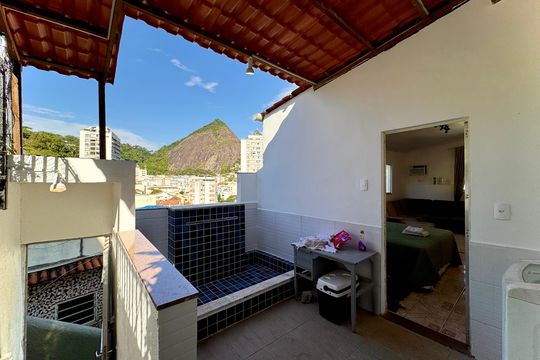 Casa à venda com 1 quarto, 35m² em Laranjeiras, Rio de Janeiro