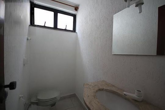 Casa à venda com 4 quartos, 378m² em Residencial Tres (Alphaville), Santana de Parnaíba