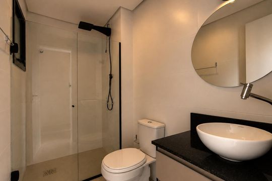 Banheiro de kitnet/studio para alugar com 1 quarto, 25m² em Vila Nova, Novo Hamburgo