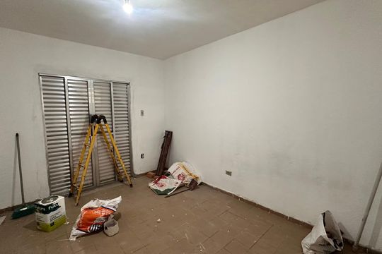 Casa para alugar com 2 quartos, 100m² em Jardim Neide, São Paulo