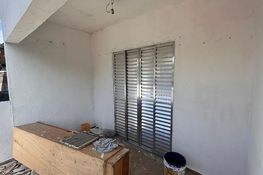 Área externa de casa para alugar com 2 quartos, 100m² em Jardim Neide, São Paulo