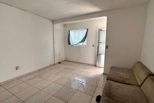 Casa para alugar com 2 quartos, 100m² em Jardim Neide, São Paulo